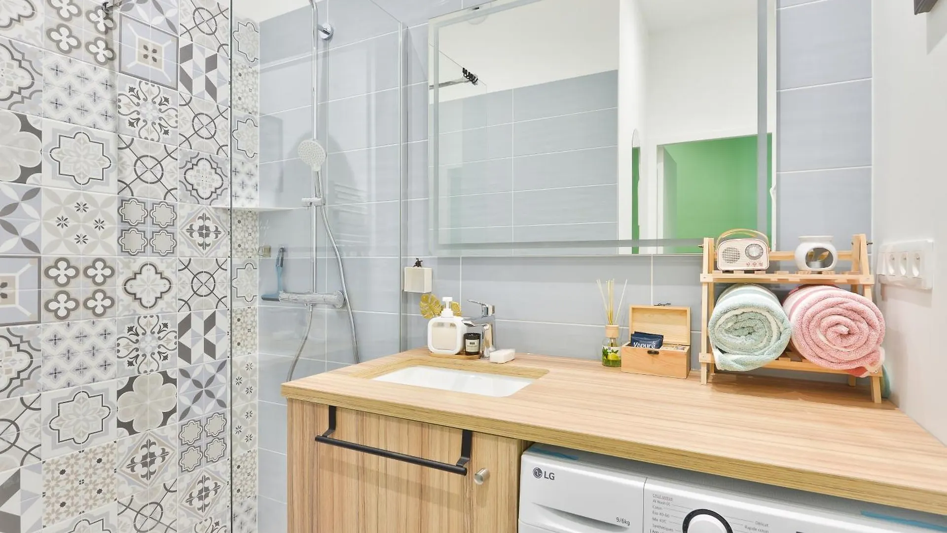 Charmant Appartement A Vaise 里昂 公寓